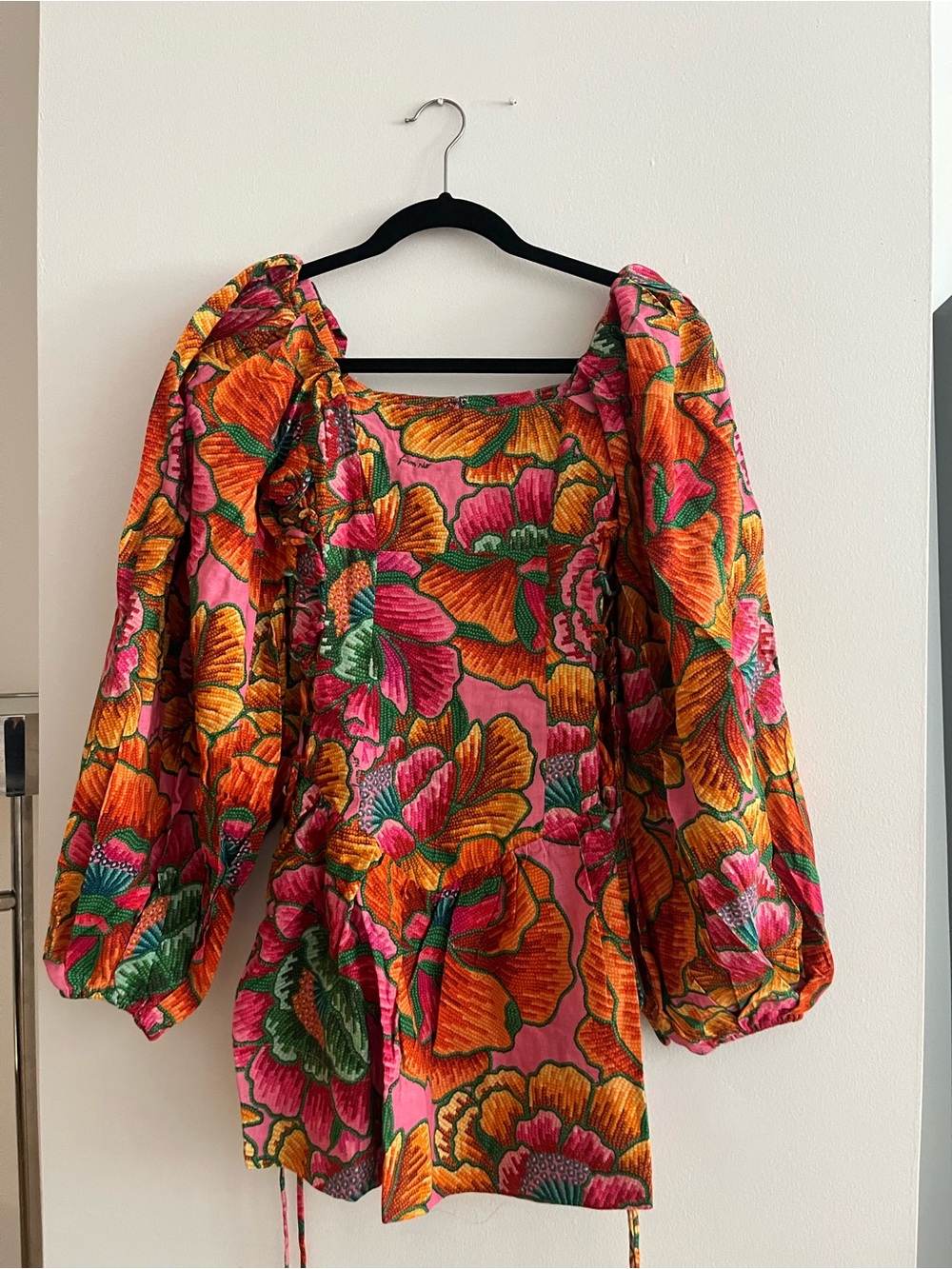FLASHSALE 💫 Farm Rio Puff-Sleeve Peasant Top in Pink & Orange